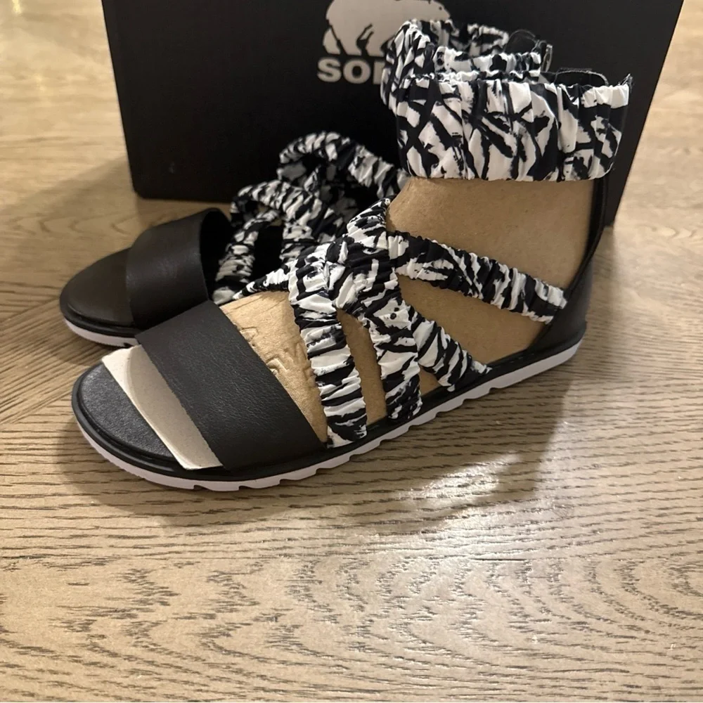 SOREL | Women's Ella II Ankle Strap Sandals 6